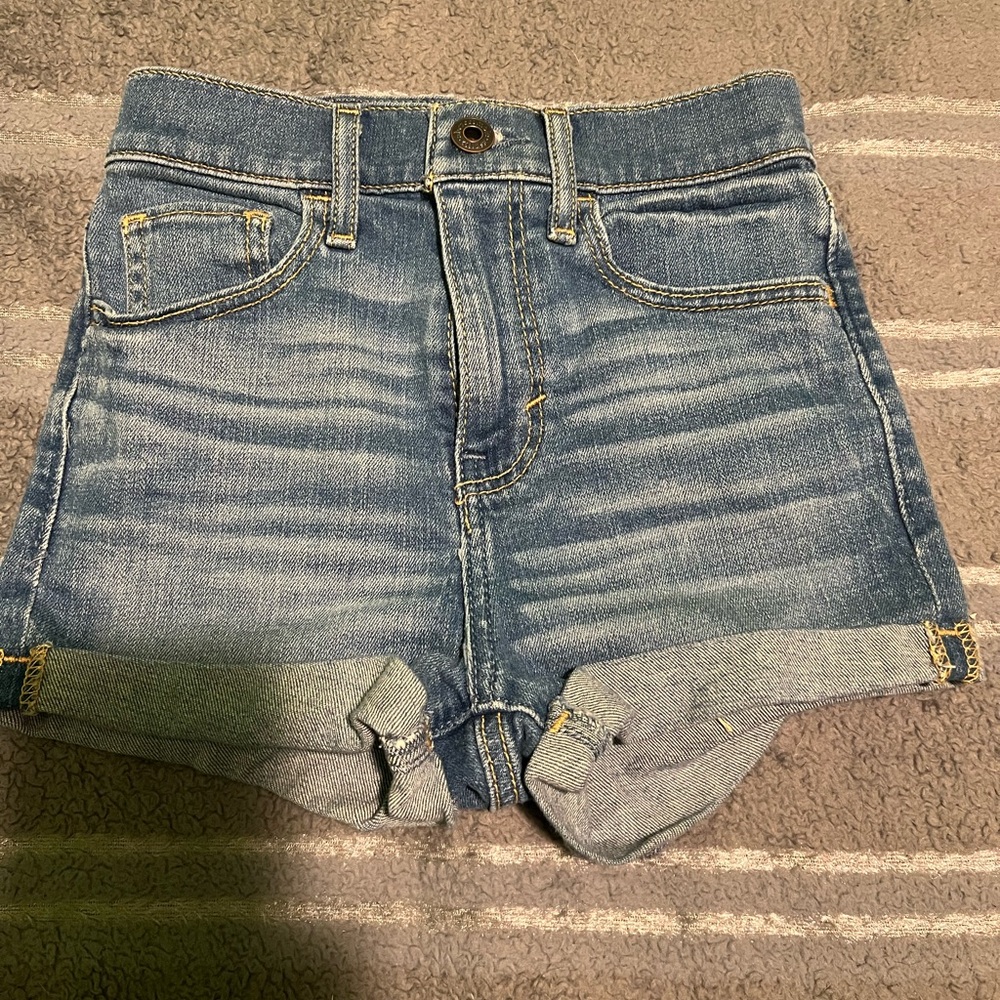 Abercrombie  kids shorts